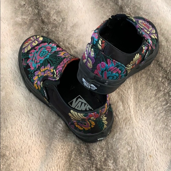 Vans embroidered slip on - Picture 3 of 4